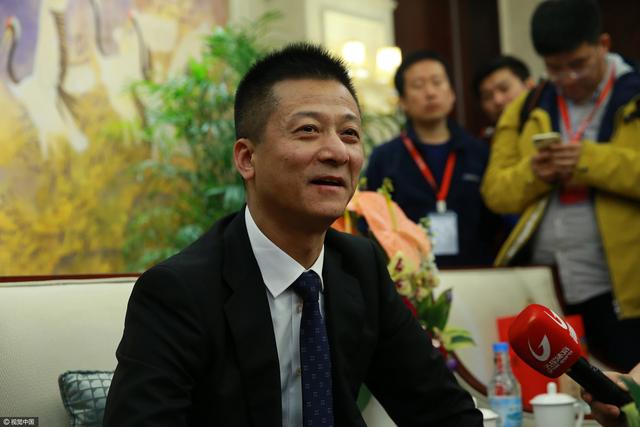 伊藤菜菜子美艳动人、温柔如水，绝对是标准的大和抚子，把她嫁给小林次郎？伊藤雄彦怕不是瞎了眼。